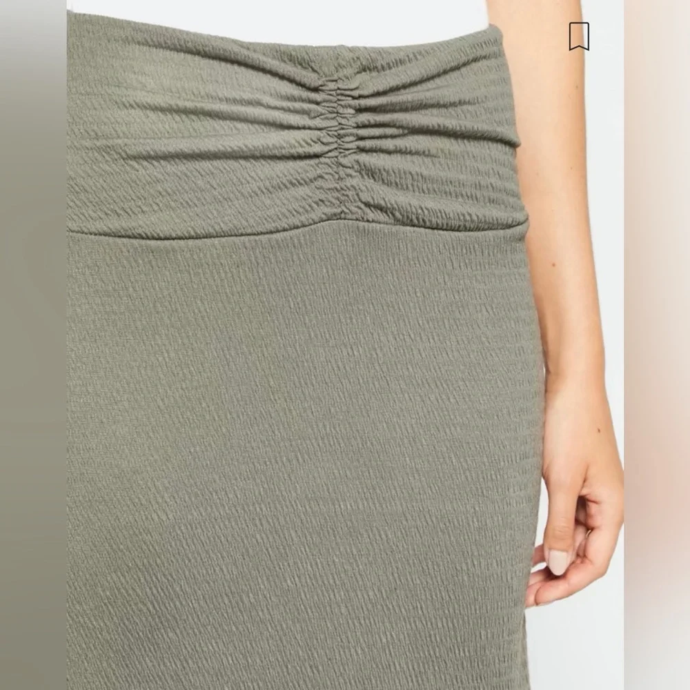 KAILEIGH Rae Ruched Maxi Skirt - Picture 3 of 4